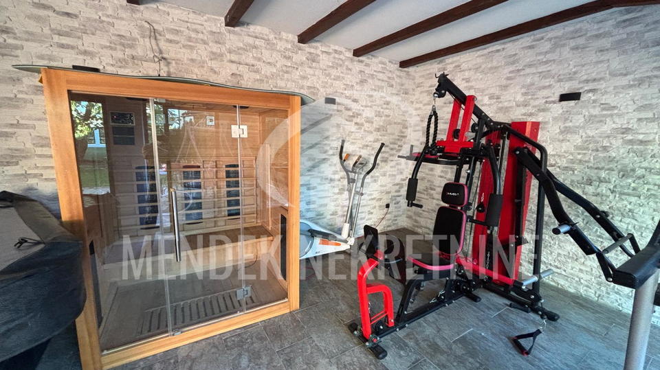 House&comma; 178 m2&comma; For Sale&comma; Trnovec Bartolove&ccaron;ki - &Scaron;emovec