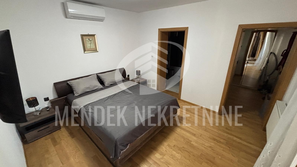 House&comma; 178 m2&comma; For Sale&comma; Trnovec Bartolove&ccaron;ki - &Scaron;emovec