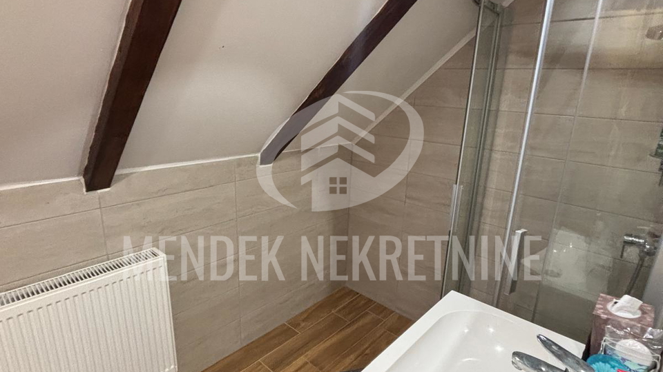 House&comma; 178 m2&comma; For Sale&comma; Trnovec Bartolove&ccaron;ki - &Scaron;emovec