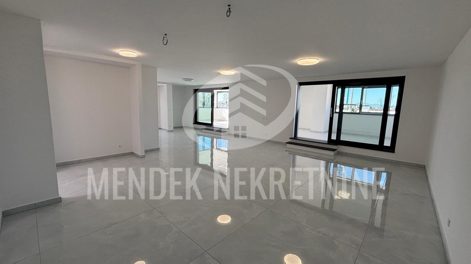 Wohnung&comma; 234 m2&comma; Verkauf&comma; &Ccaron;akovec - Globetka