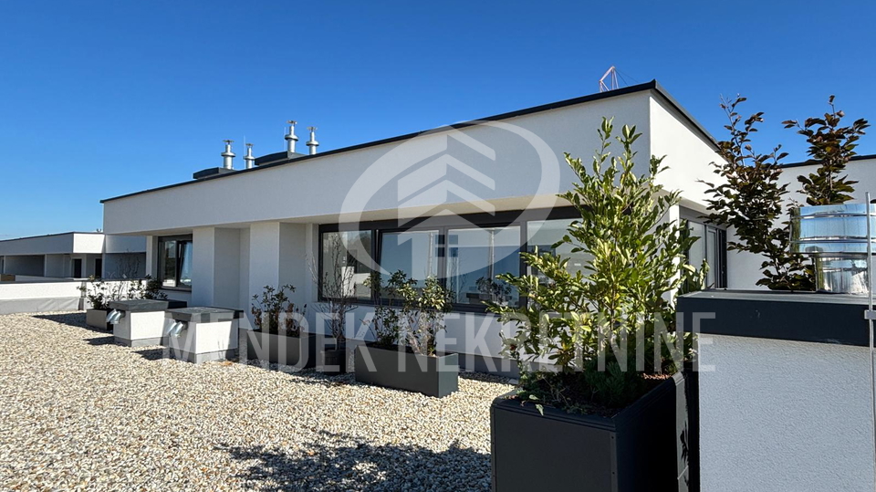 Wohnung&comma; 234 m2&comma; Verkauf&comma; &Ccaron;akovec - Globetka