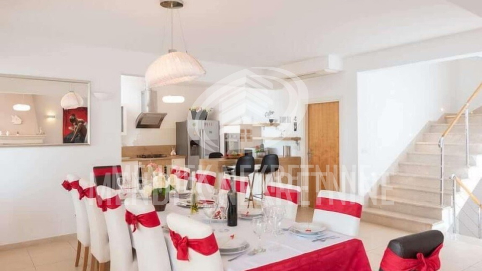 Casa, 330 m2, Vendita, Korčula