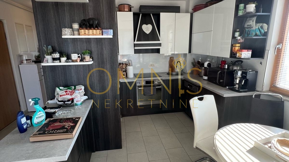 Apartment with garage 84m2 for sale – Srdoči, Rijeka