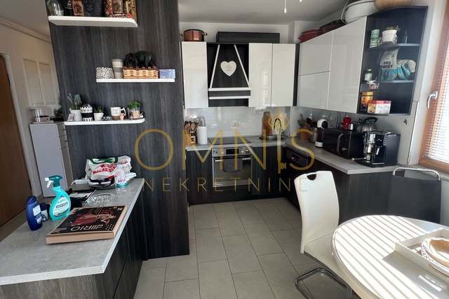 Apartment with garage 84m2 for sale – Srdoči, Rijeka