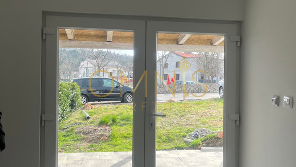 Apartment with yard, Čavle – fully renovated