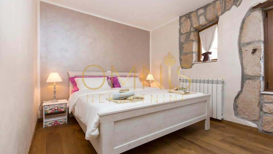 OPATIJA, BRSEČ- kamena villa na prekrasnoj lokaciji!