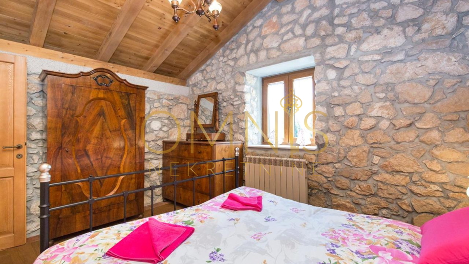 OPATIJA, BRSEČ- kamena villa na prekrasnoj lokaciji!