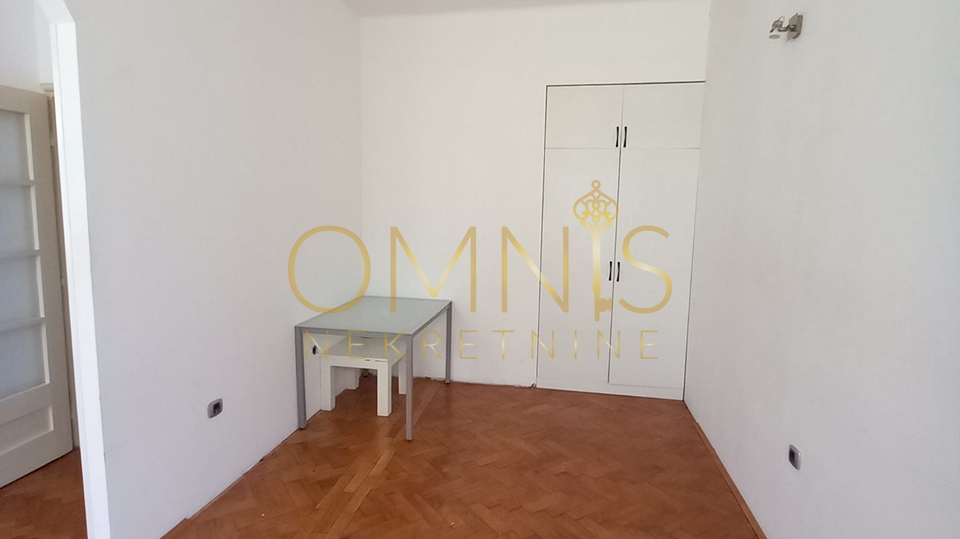 RIJEKA, CENTAR. odličan stan na rijetkoj poziciji!!!