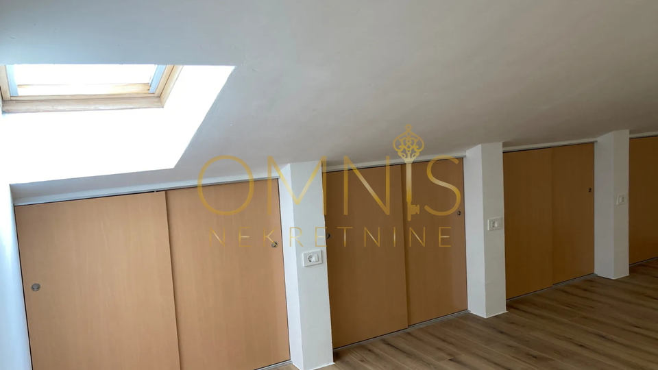 Rovinj,potkrovlje,2S+DB,116m2,prodaja!