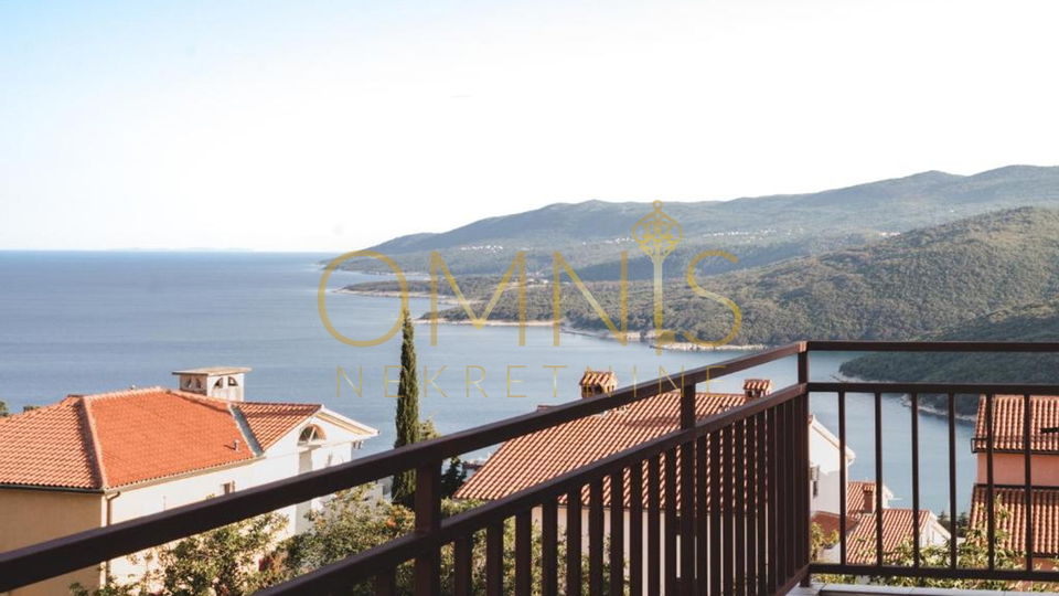 Istra,Rabac-stan površine44m2,pogled na more,prodaja!
