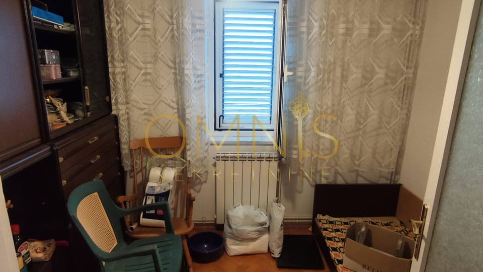 Rijeka, Donja Vežica, 3S+DB, balkon, najam!