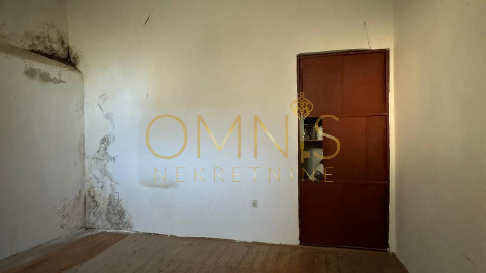 Rijeka, Centar - 68,95 m2, 3S, investicija!