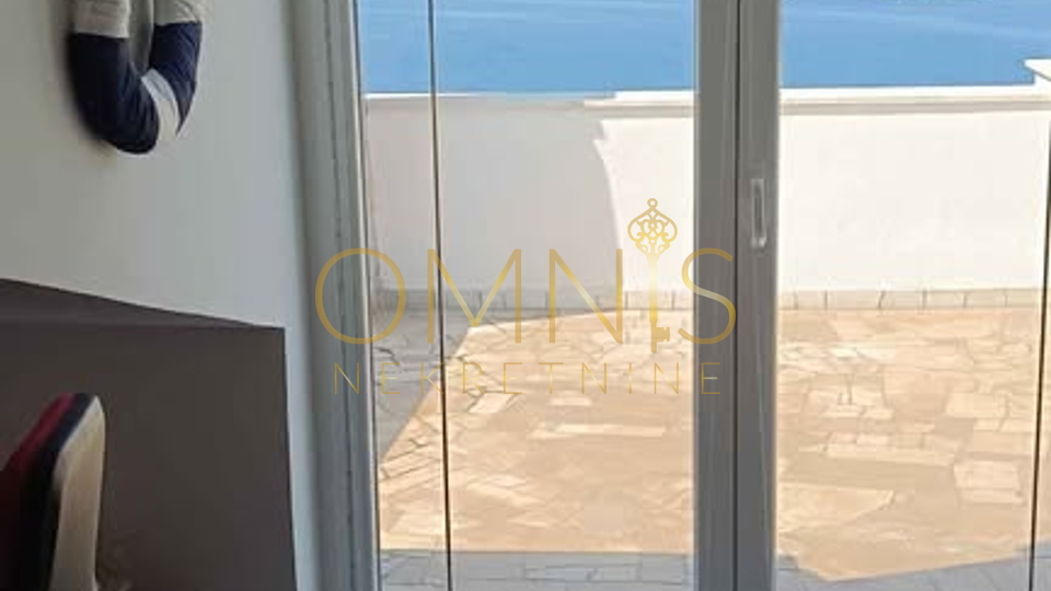 Crikvenica, Jadranovo, penthouse 92m2, 1 bedroom + dining room, for sale!