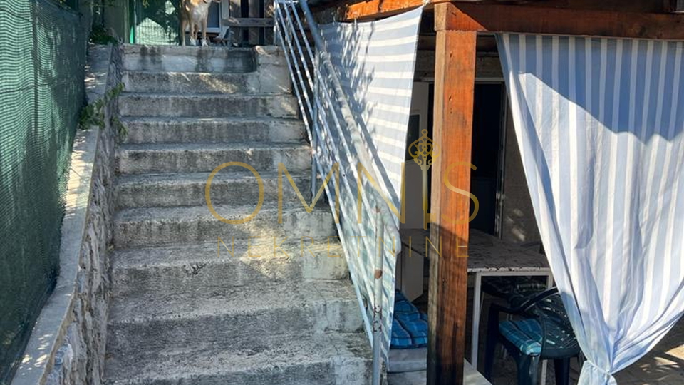 Selce,3 apartmana u prizmelju 121m2,prodaja!