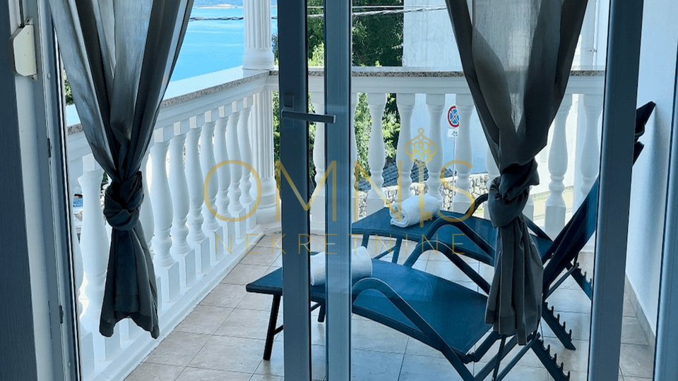 Villa – Komforna kuća za odmor s bazenom i pogledom na more