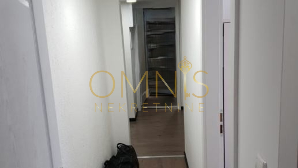 Rijeka, Korzo, 4-room apartment, 74m2, for sale!