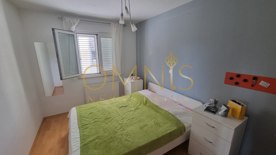 Rijeka, Zamet - 3 bedrooms + living room, balcony, for rent!