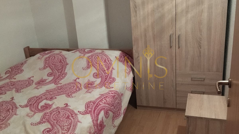 Novi Vinodolski,stan 75m2,3S+DB,prodaja!