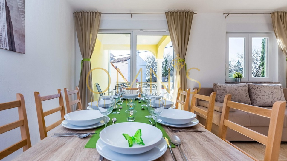 Villa – Private holiday house with a swimming pool and sea view