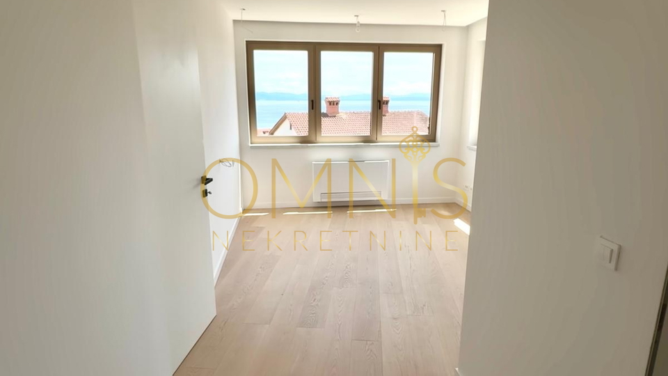 Opatija, center, penthouse with sea view, for sale!