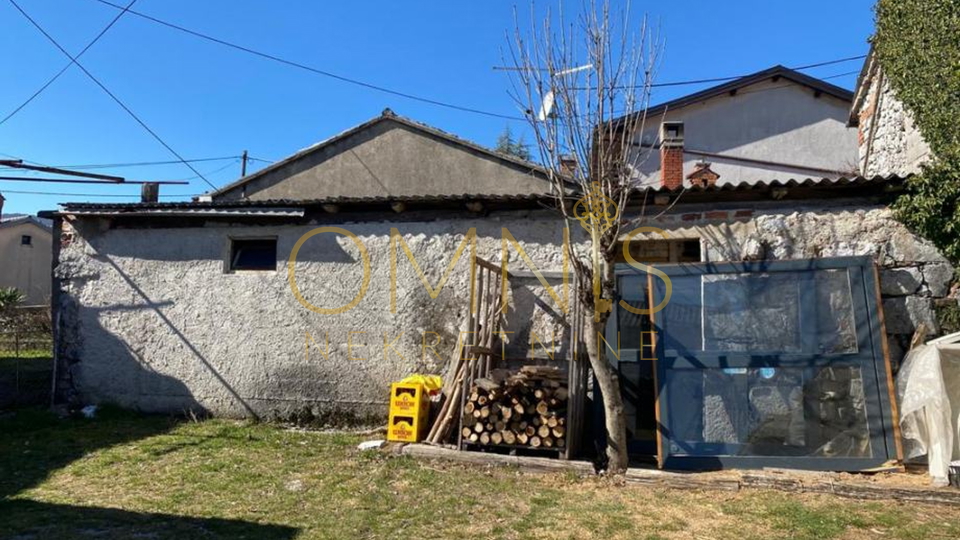 Šapjane - 6 kuća ze renovaciju