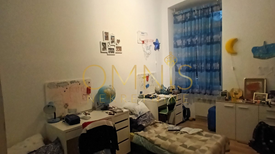 Rijeka, Center - 2 bedrooms + living room with dining area and kitchen, 66.10 m2
