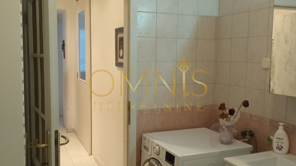 Rijeka, Center - 2 bedrooms + living room with dining area and kitchen, 66.10 m2