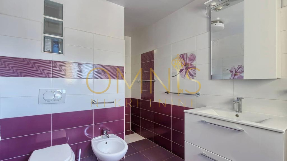 House, 230 m2, For Sale, Kršan