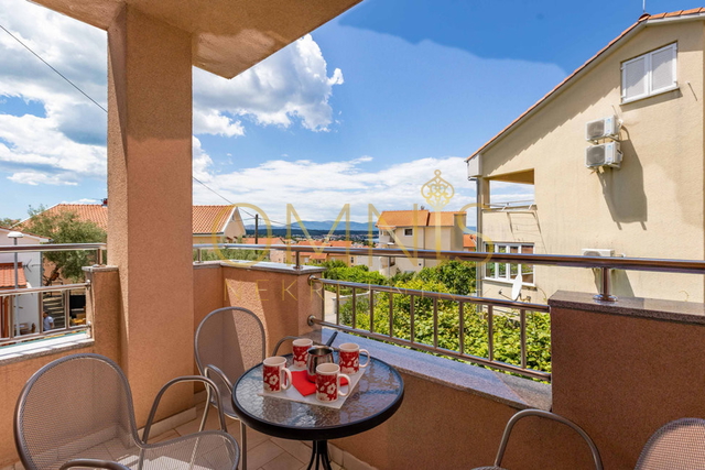 SALE – Apartment house with four fully equipped apartments, Malinska - island of Krk