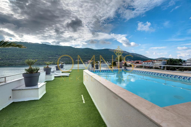 GREBAŠTICA – MINI HOTEL PRVI RED DO MORA! 534 m² S BAZENOM I RESTORANOM