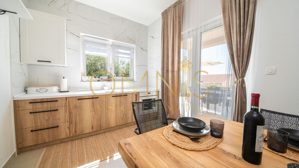 Pag,Jakišnica,Vila za odmor,180m2,80m do mora,prodaja!