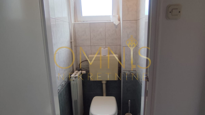 Rijeka, Donja Vežica, 3S+DB, balkon!