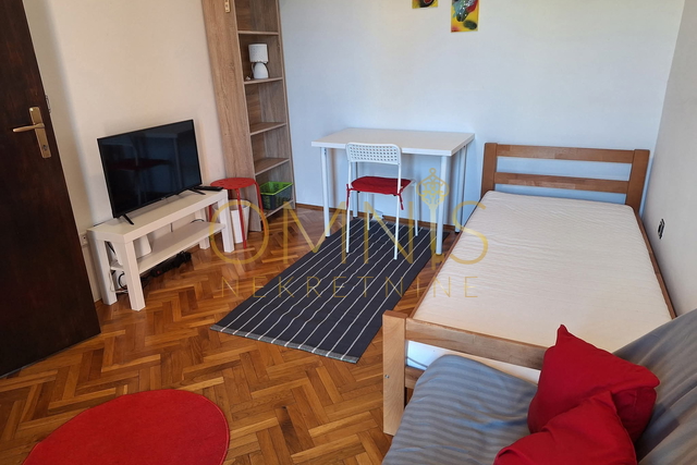 Rijeka, Vojak -1Skl, 2 mala balkona, najam!