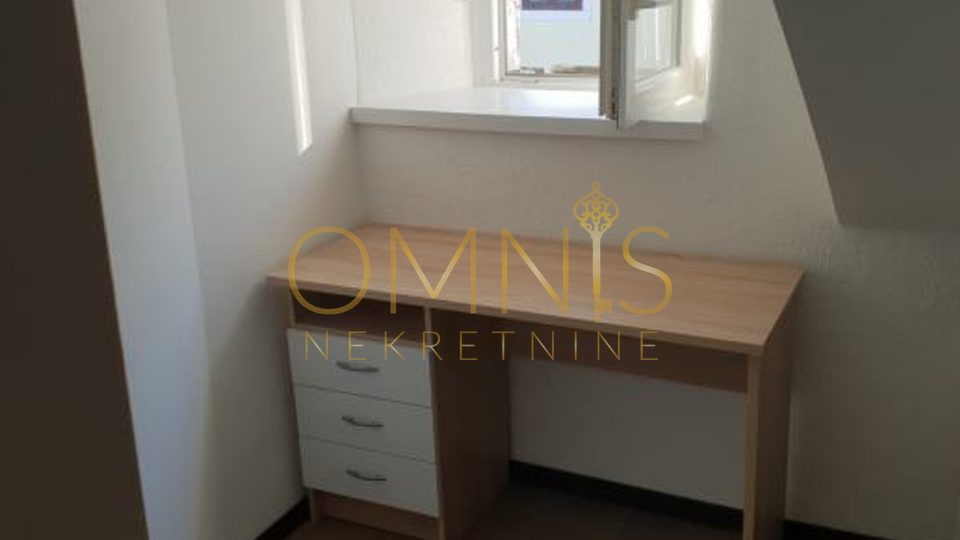 Rijeka, Korzo, 4-room apartment, 74m2, for sale!