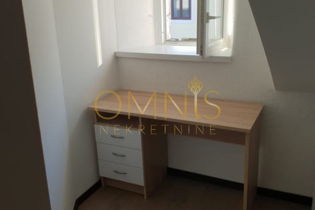 Rijeka, Korzo, 4-room apartment, 74m2, for sale!