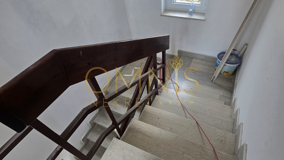 Commercial Property, 70 m2, For Rent, Viškovo