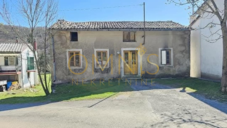 Klana,1780m2,starina za adaptaciju(100m2)Prodaja!