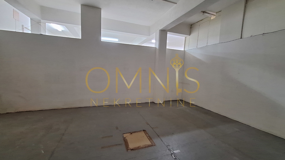 Rijeka, Drenova, 430 m2, poslovni prostor