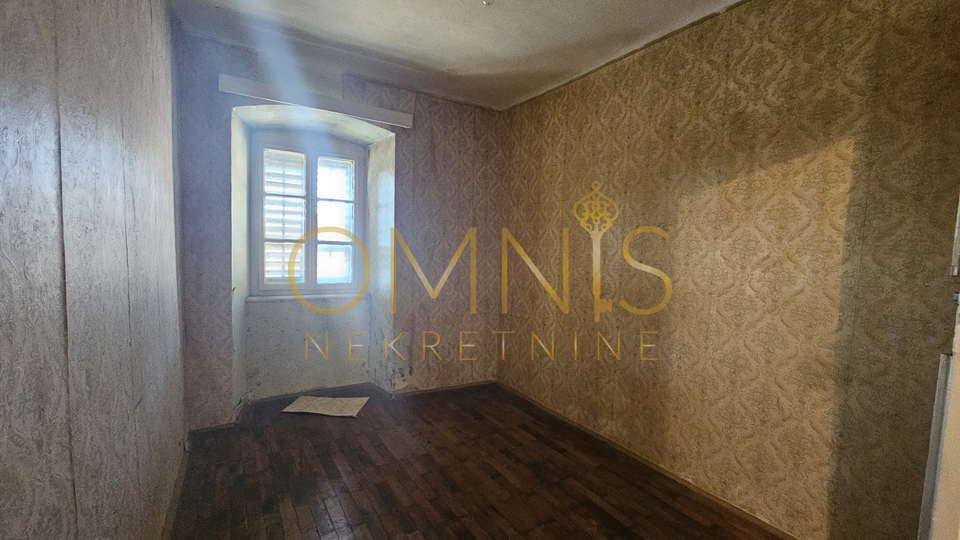 Rijeka, Rastočine, starina za adaptaciju