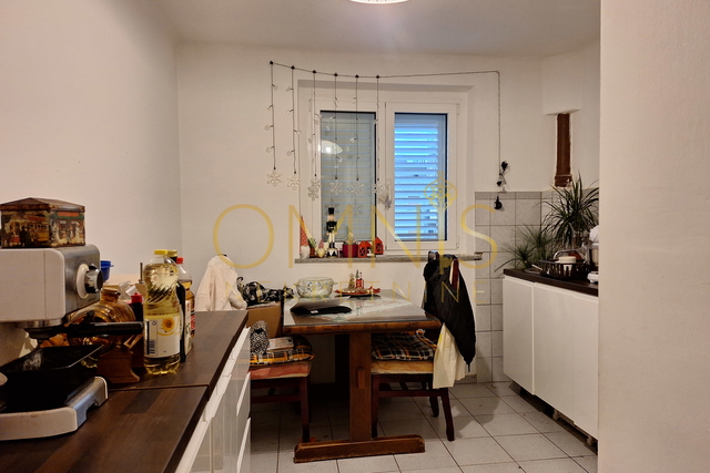 Rijeka, Donja Vežica,  1S+DB, balkon!