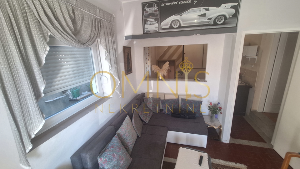 Opatija, Oprić -2S kl., okućnica, parking, prodaja!