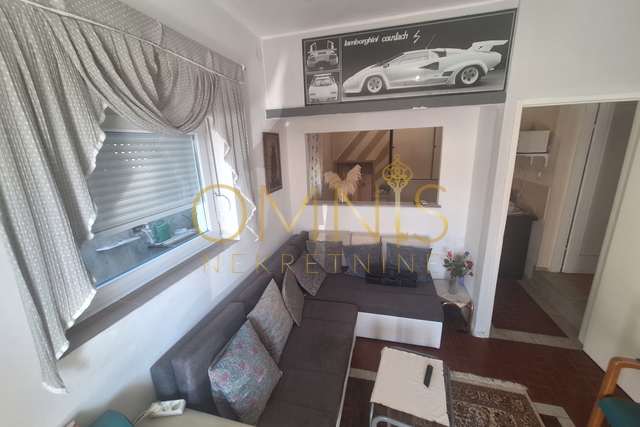 Ika, Oprić - 2S apartment, yard, parking, for sale!