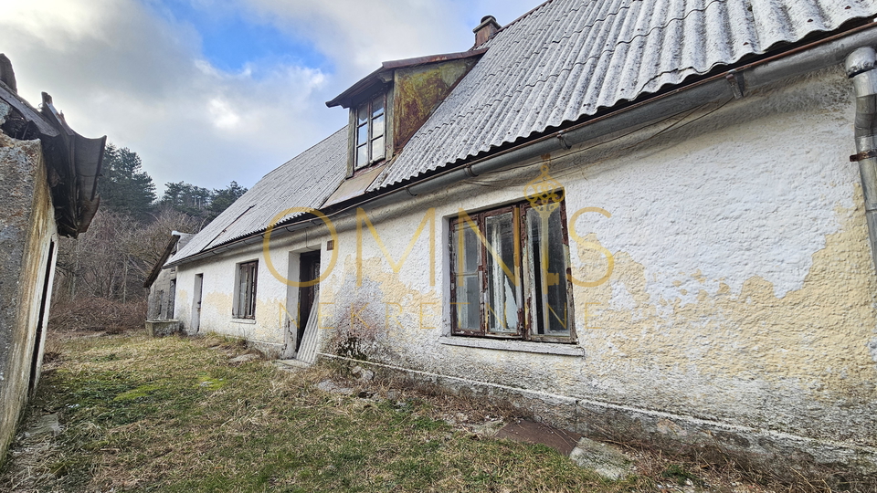 Fužine, Lič - starina za potpunu adaptaciju