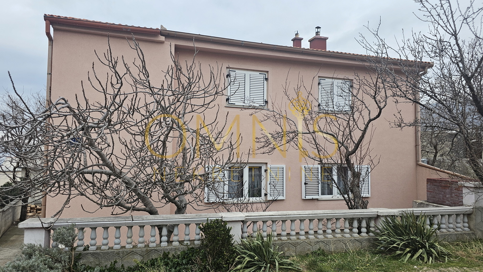 Senj - samostojeća obnovljena kuća