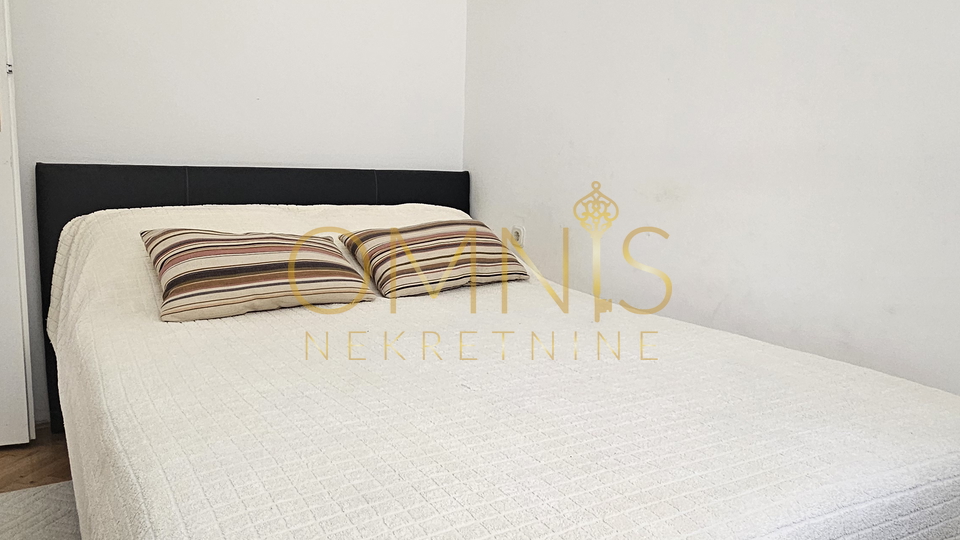 Novi Vinodolski - uređena kuća nedaleko plaže
