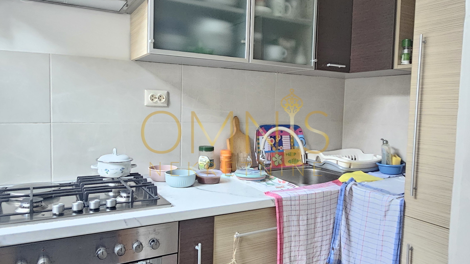 Rijeka, Centar - stan, 3S kl., 77 m2