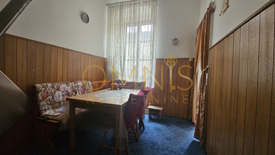 Rijeka, Centar - stan, 3S kl., 77 m2