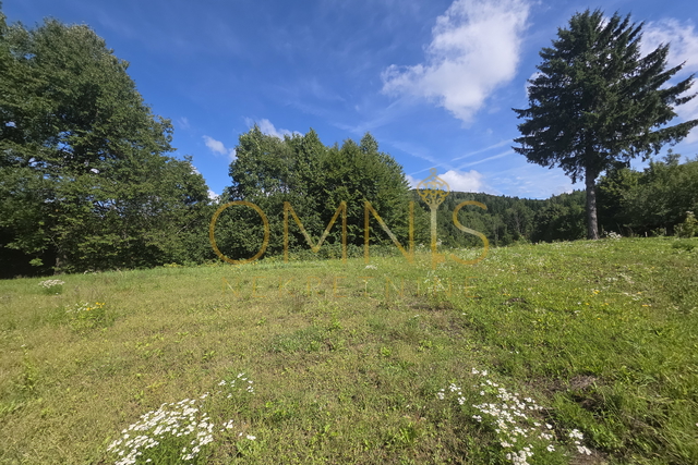 Ravna Gora -građevno zemljište, 691 m2, izvrsna lokacija!