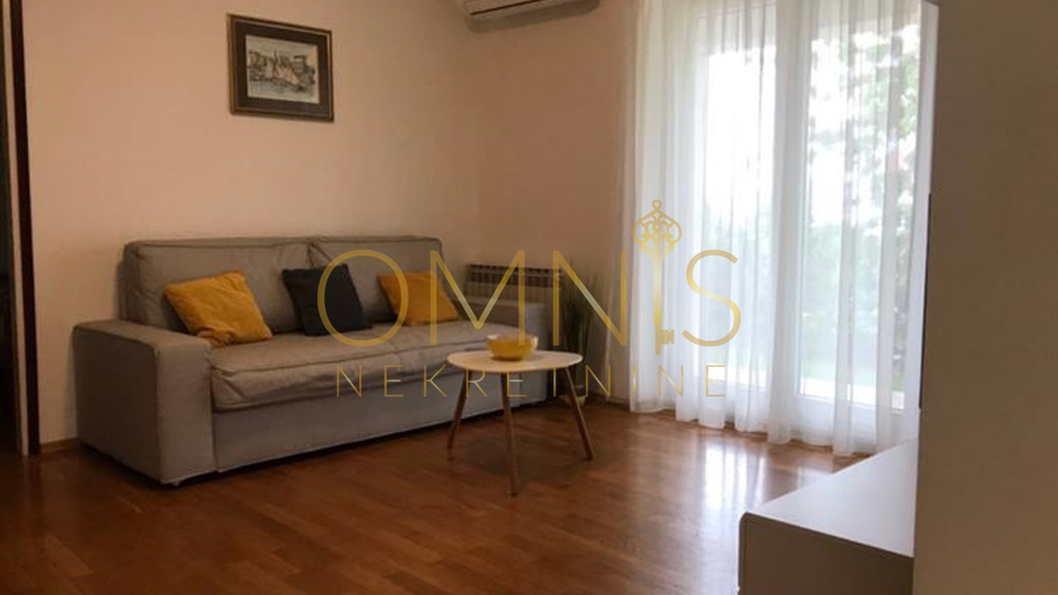 Rijeka, Marčeljeva Draga- 2 bedrooms + living room, sea view, large terrace, for rent!