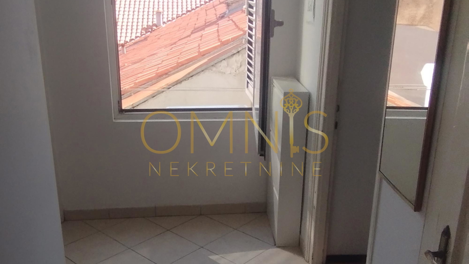 Rijeka, Centar - Iznajmljuje se uređen i potpuno namješten stan od 51 m², 1S+DB